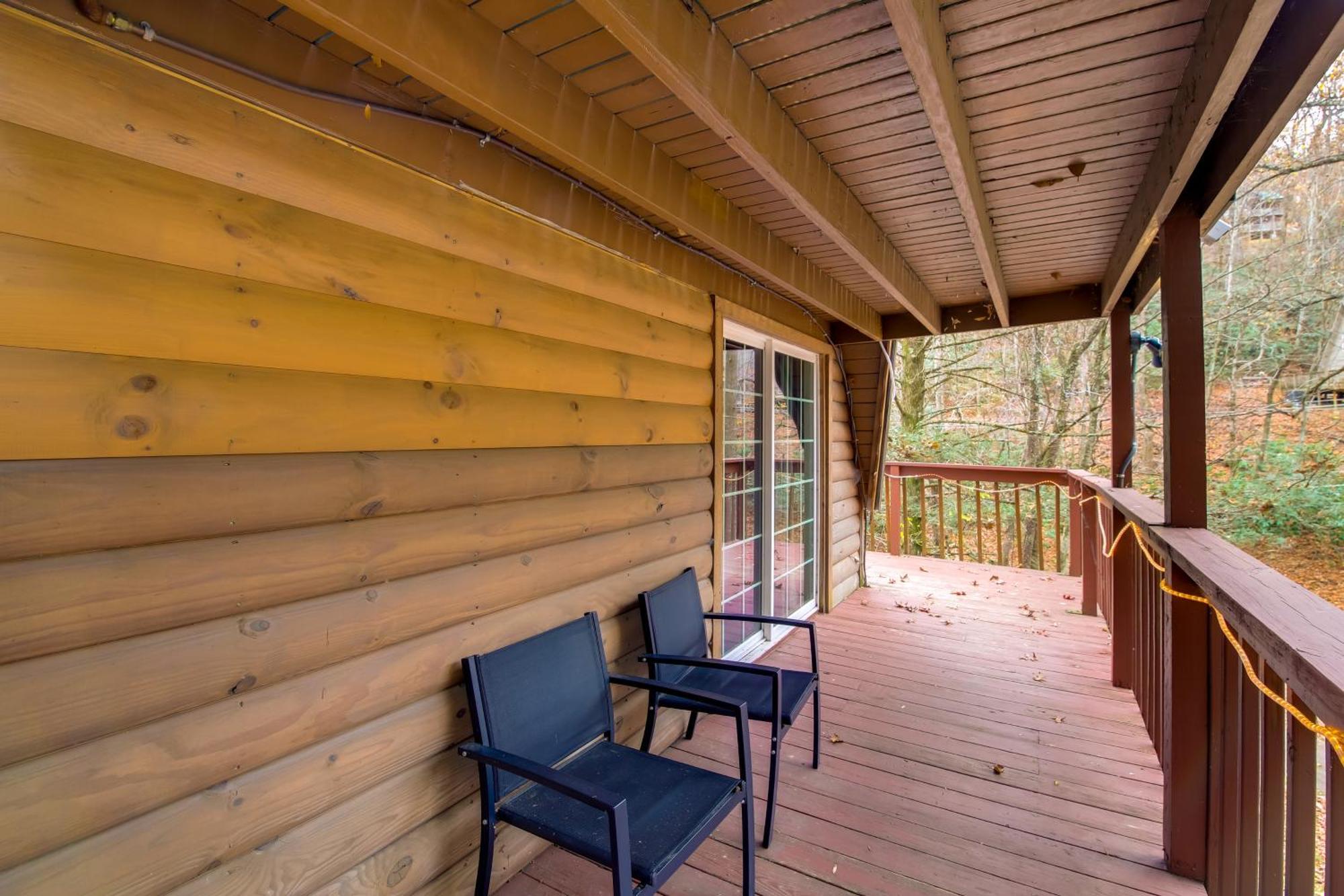 Gatlinburg A-Frame Home With Hot Tub Near Parkway エクステリア 写真