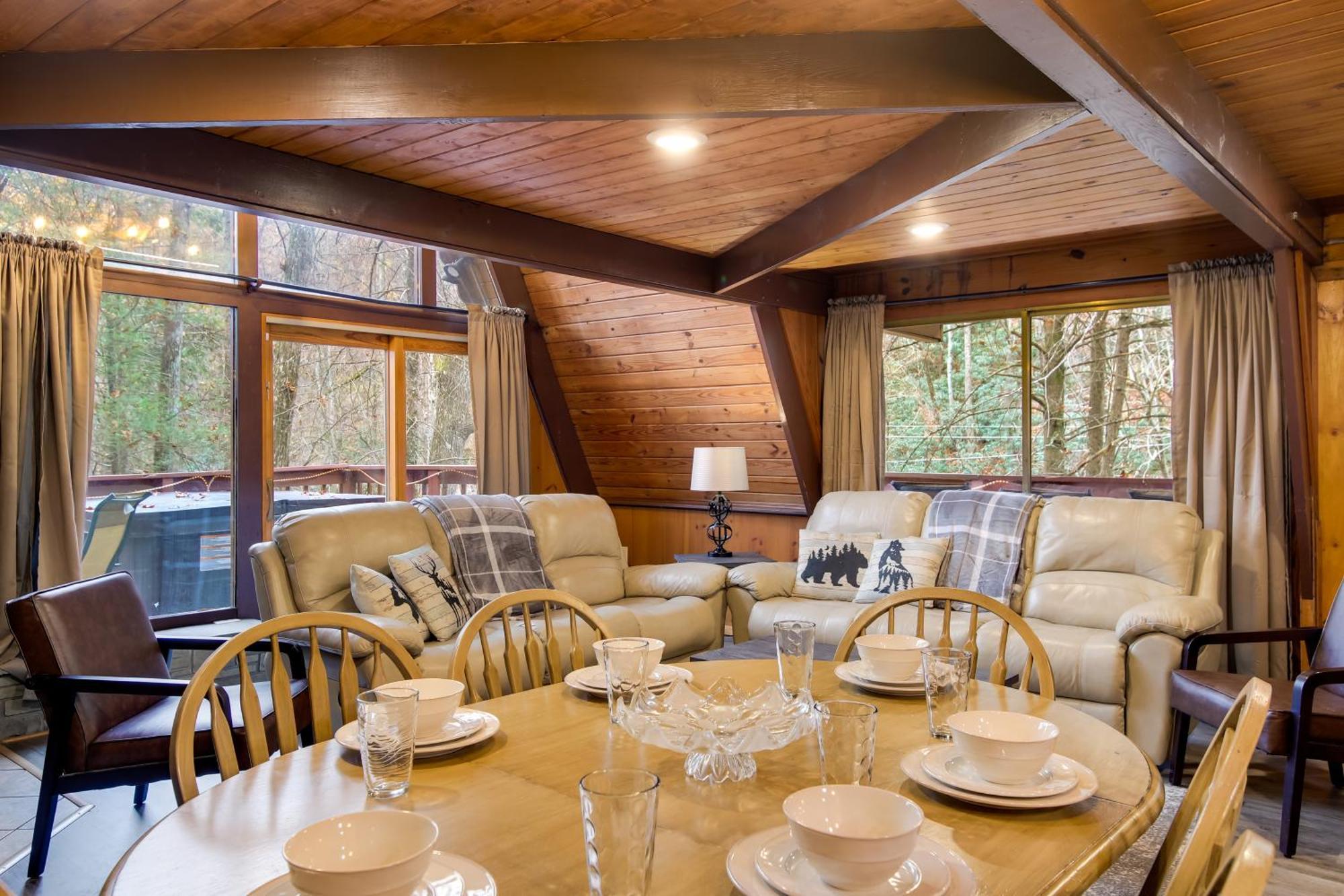 Gatlinburg A-Frame Home With Hot Tub Near Parkway エクステリア 写真